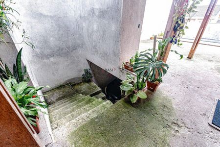 7_photo/94dce6f743.e3c2cf868e3fec68-ATLAS-2f3a6a22-d667-441f-a4d2-c852cca83a4c.jpg de casa à venda com 3 quartos, 150m² em Boa Vista, Curitiba