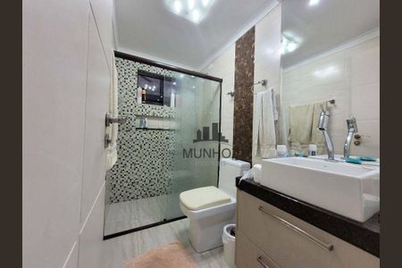 45_photo/94dce6f76d.a9ad82c0a29b9a19-ATLAS-2feea0f2-131f-49da-9d72-b2bb1ff5c75a.jpg de casa à venda com 3 quartos, 659m² em Boa Vista, Curitiba