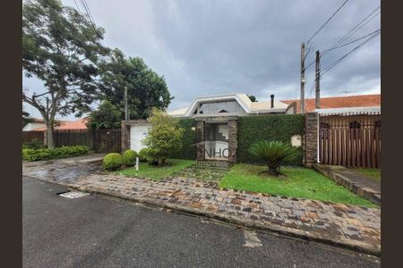 4_photo/94dce6f76d.a9ad82c0a29b9a19-ATLAS-977b57bc-3da4-42f3-839f-e9c4c101cf65.jpg de casa à venda com 3 quartos, 659m² em Boa Vista, Curitiba