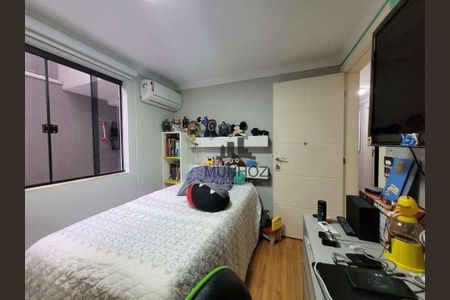 49_photo/94dce6f76d.a9ad82c0a29b9a19-ATLAS-d60847f3-dbb4-45bf-af34-7c725a9da9c0.jpg de casa à venda com 3 quartos, 659m² em Boa Vista, Curitiba