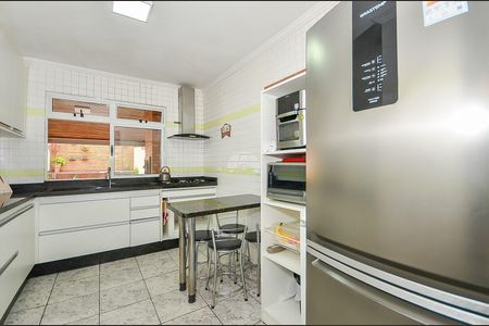 9_photo/94dce6f795.aef4de6394ba8e6d-ATLAS-0f251b02-3a5c-4a8b-b239-460cd37f41dc.jpg de casa à venda com 3 quartos, 192m² em Boa Vista, Curitiba