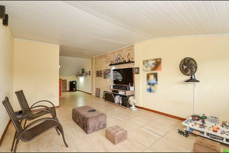 23_photo/94dce6f795.aef4de6394ba8e6d-ATLAS-e0cf8077-0a6d-42f7-9165-2406e9a252ed.jpg de casa à venda com 3 quartos, 192m² em Boa Vista, Curitiba