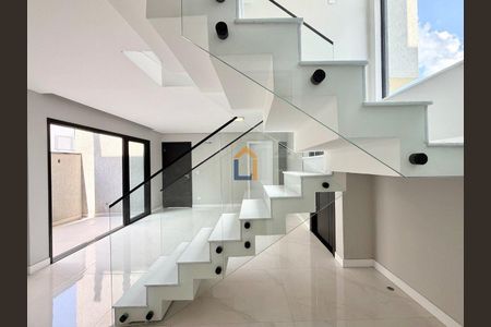 13_photo/94dce6f7e9.cc4ef3c02454e7cc-ATLAS-12dafcfd-2c27-4d15-a5f5-60b427af1c8d.jpg de casa à venda com 3 quartos, 194m² em Santa Cândida, Curitiba