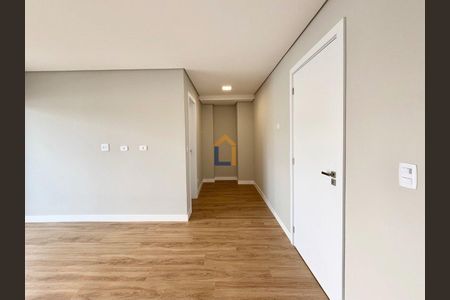 24_photo/94dce6f7e9.cc4ef3c02454e7cc-ATLAS-36bccf71-dad3-45d4-b507-465d0584d49f.jpg de casa à venda com 3 quartos, 194m² em Santa Cândida, Curitiba