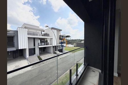 40_photo/94dce6f7e9.cc4ef3c02454e7cc-ATLAS-61275058-2d64-4ddb-8ab1-7208571ace8f.jpg de casa à venda com 3 quartos, 194m² em Santa Cândida, Curitiba