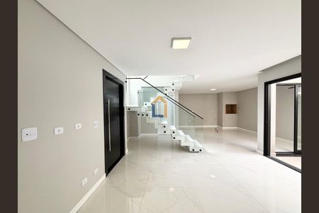 8_photo/94dce6f7e9.cc4ef3c02454e7cc-ATLAS-64603244-cc93-416a-8772-c85d9fdb4f09.jpg de casa à venda com 3 quartos, 194m² em Santa Cândida, Curitiba