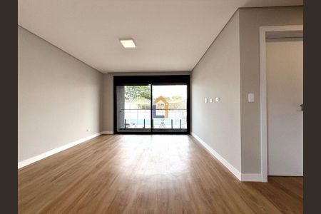 20_photo/94dce6f7e9.cc4ef3c02454e7cc-ATLAS-8afec0a8-542c-49b4-9d81-15d011236e4c.jpg de casa à venda com 3 quartos, 194m² em Santa Cândida, Curitiba