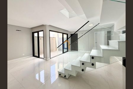 14_photo/94dce6f7e9.cc4ef3c02454e7cc-ATLAS-cb974dec-3723-4869-8112-8a7f4cf23b62.jpg de casa à venda com 3 quartos, 194m² em Santa Cândida, Curitiba