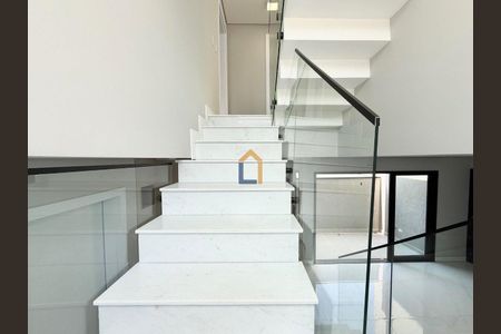 18_photo/94dce6f7e9.cc4ef3c02454e7cc-ATLAS-d7409459-e874-4910-a8b3-6dcf15ac5ad4.jpg de casa à venda com 3 quartos, 194m² em Santa Cândida, Curitiba