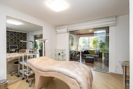 3_photo/94dce6f8eb.598c66e7e5047e83-ATLAS-1d7ba019-7e37-444d-8704-32732cfd707d.jpg de casa à venda com 3 quartos, 250m² em Santa Cândida, Curitiba