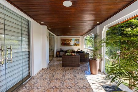 6_photo/94dce6f8eb.598c66e7e5047e83-ATLAS-d197bdf9-4f8d-4d21-ac82-d63d0c8f329a.jpg de casa à venda com 3 quartos, 250m² em Santa Cândida, Curitiba