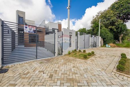 40_photo/94dce6fb55.be31b5bde481aac2-ATLAS-ed22ca95-67b2-4a55-94d9-22fa702d2dd3.jpg de casa à venda com 3 quartos, 154m² em Barreirinha, Curitiba