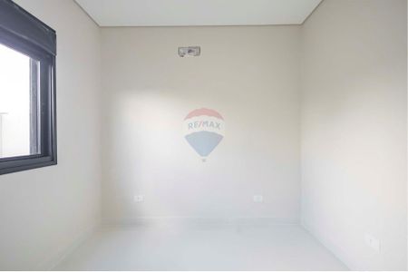 22_photo/94dce6fb57.786c4abf0a136510-ATLAS-a9551f5e-f1c8-4e7e-9b6a-b32d320d761b.jpg de casa à venda com 3 quartos, 154m² em Barreirinha, Curitiba