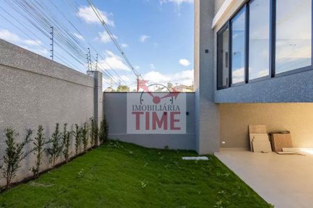 11_photo/94dce6fc05.db5f8c6f75f4007d-ATLAS-35cda418-8ca1-4e61-bd2b-1b584b6f1569.jpg de casa à venda com 3 quartos, 268m² em Santa Cândida, Curitiba