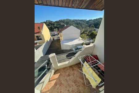 12_photo/94dce6fced.f7e7744c47d68114-ATLAS-b9bb05ca-a457-4222-8d9b-046d1de3cf0a.jpg de casa à venda com 3 quartos, 77m² em Barreirinha, Curitiba