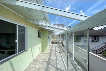 2_photo/94dce6fd8f.00a0f95c8c52debe-ATLAS-16f1cf33-dbfb-4105-96df-3c64e25b43a7.jpg de casa para alugar com 3 quartos, 132m² em Santa Cândida, Curitiba