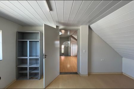 33_photo/94dce6fd8f.cf7462fff25f7742-ATLAS-41bd01e2-e58b-4370-b945-65d2e81c6d0f.jpg de casa para alugar com 3 quartos, 132m² em Santa Cândida, Curitiba