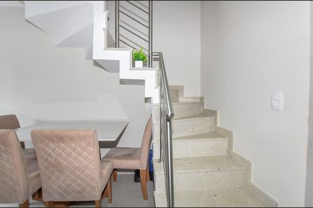 1_photo/94dce6fdb9.ef37506a24e2cdc3-ATLAS-2e625b77-f2f4-476e-a211-d4dc577db735.jpg de casa à venda com 2 quartos, 47m² em Santa Cândida, Curitiba