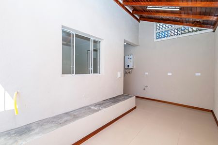11_photo/94dce6ff6f.ae3d86bef28e162d-ATLAS-325e4536-394a-410d-92df-d1f9ed049197.jpg de casa à venda com 0 quarto, 145m² em Santa Cândida, Curitiba