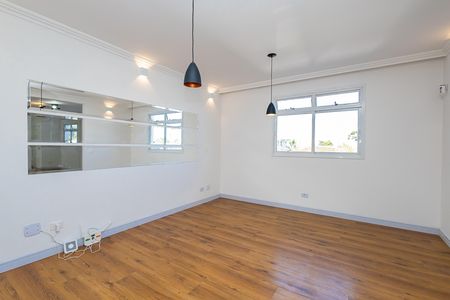 4_photo/94dce6ff6f.ae3d86bef28e162d-ATLAS-c0b70b46-c4df-4246-8923-0c70da926ce2.jpg de casa à venda com 0 quarto, 145m² em Santa Cândida, Curitiba