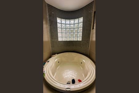 19_photo/94dce702fd.826320bd9fe033a1-ATLAS-b7196e91-4e73-4aa8-bd33-2afb9a508294.jpg de casa à venda com 4 quartos, 210m² em Barreirinha, Curitiba