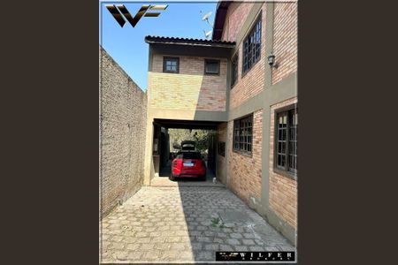 4_photo/94dce70377.4ded281f41795fae-ATLAS-1cf66416-9124-4d94-b5cb-ea79c331a7bd.jpg de casa à venda com 3 quartos, 259m² em Barreirinha, Curitiba