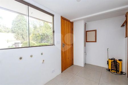 25_photo/94dce70383.4306e19fcac76b76-ATLAS-37cb2aa9-5f8a-4608-9378-6f3062ed4b4c.jpg de casa à venda com 4 quartos, 247m² em Barreirinha, Curitiba