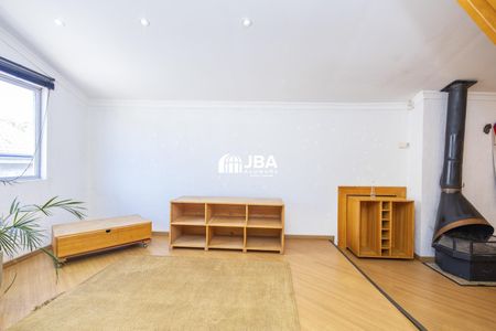 30_photo/94dce7039b.f7d8eb7478b05b9c-ATLAS-7a93e7bc-8856-4bf2-85f0-a52cfb32ee6b.jpg de casa para alugar com 3 quartos, 142m² em Boa Vista, Curitiba