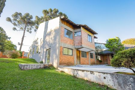 49_photo/94dce7039d.ef035fdb3c5fd3a2-ATLAS-ab31b02d-d06c-4e8f-972b-4a96e35c34cc.jpg de casa à venda com 4 quartos, 350m² em Barreirinha, Curitiba