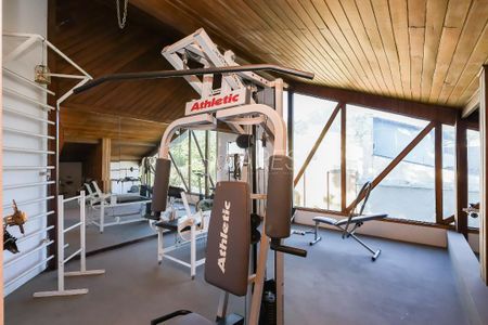 28_photo/94dce7039d.ef035fdb3c5fd3a2-ATLAS-ba7444c2-c244-4ea2-8403-68e77ebc1a63.jpg de casa à venda com 4 quartos, 350m² em Barreirinha, Curitiba