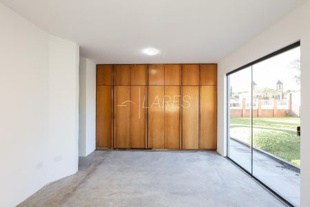 21_photo/94dce7039d.ef035fdb3c5fd3a2-ATLAS-c257b70c-fab0-453a-9be5-916377aeb39f.jpg de casa à venda com 4 quartos, 350m² em Barreirinha, Curitiba