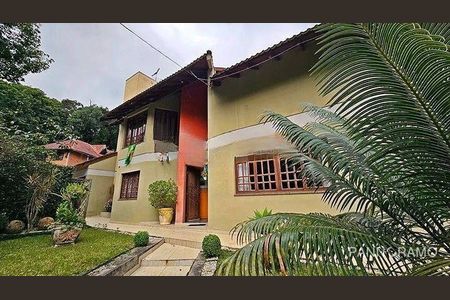 8_photo/94dce703ad.2866b196c2edf31d-ATLAS-4a2d50f3-57a4-45fa-8263-8c750f3e85e2.jpg de casa à venda com 4 quartos, 243m² em Barreirinha, Curitiba