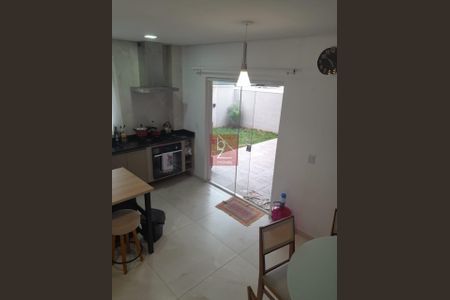 11_photo/94dce71495.66aaf14719bd1b1b-ATLAS-bb782d8f-1a23-4b76-842d-4e573d3e89a1.jpg de casa à venda com 3 quartos, 100m² em Cachoeira, Curitiba