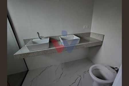 16_photo/94dce71495.c74d3e0c457d7f23-ATLAS-046abaf7-4729-4a96-a1d0-e17b48e5e848.jpg de casa à venda com 4 quartos, 150m² em Cachoeira, Curitiba