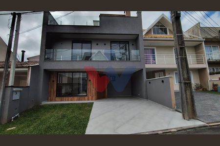 2_photo/94dce71495.c74d3e0c457d7f23-ATLAS-6b0f0c0b-bf77-4a84-b65f-976282ba3afb.jpg de casa à venda com 4 quartos, 150m² em Cachoeira, Curitiba