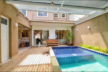 22_photo/94dce7149f.9f7fbe39075bbb5c-ATLAS-04c85a45-e643-41e6-bd24-ac9d89235666.jpg de casa à venda com 4 quartos, 210m² em Cachoeira, Curitiba