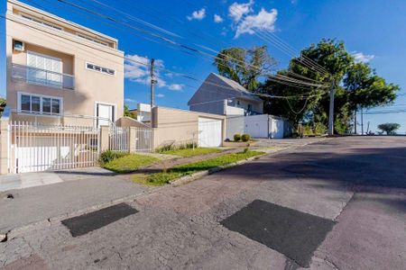 6_photo/94dce717f3.eb7ee1c62e8591fd-ATLAS-6cbed3da-ccf4-402a-bc3b-151fe0d9998d.jpg de casa à venda com 4 quartos, 300m² em Cachoeira, Curitiba