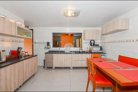 11_photo/94dce71de9.94b6c4e802ff7559-ATLAS-54e15a18-29da-498d-8516-50811ce91e30.jpg de casa à venda com 3 quartos, 193m² em Barreirinha, Curitiba