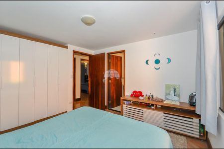 6_photo/94dce71de9.94b6c4e802ff7559-ATLAS-59882cfc-0c1f-434c-ba7c-9747797dba98.jpg de casa à venda com 3 quartos, 193m² em Barreirinha, Curitiba