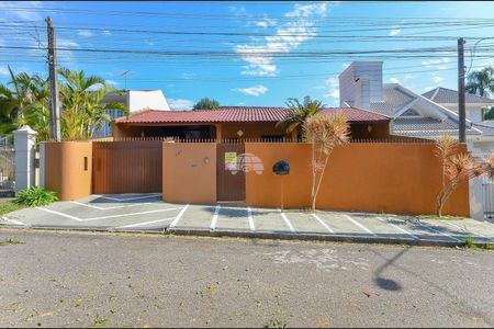 12_photo/94dce71de9.94b6c4e802ff7559-ATLAS-6389a110-2451-47c4-a965-b2c7a060a7b5.jpg de casa à venda com 3 quartos, 193m² em Barreirinha, Curitiba