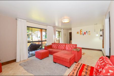 10_photo/94dce71de9.94b6c4e802ff7559-ATLAS-adff3cf5-2c37-4c3f-b529-ab5a3aaf9ebf.jpg de casa à venda com 3 quartos, 193m² em Barreirinha, Curitiba