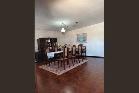 6_photo/94dce71e05.dc8bbd111761e841-ATLAS-1508f2a4-ac17-4b23-8ed4-e0bbfcc18b3e.jpg de casa à venda com 3 quartos, 238m² em Barreirinha, Curitiba