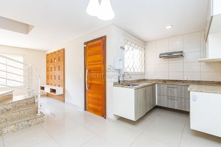 9_photo/94dce71e09.1788552eaf7d05ed-ATLAS-41d985c9-25e1-44bb-ad4b-8460a37732d4.jpg de casa à venda com 4 quartos, 137m² em Barreirinha, Curitiba