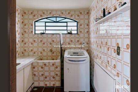 8_photo/94dce71f17.2008f600ea595daf-ATLAS-39dbfde2-cb5e-4e49-b6a4-30ceb7c8c8a7.jpg de casa à venda com 3 quartos, 200m² em Barreirinha, Curitiba