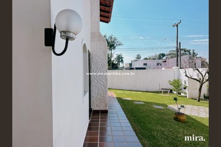 44_photo/94dce71f17.2008f600ea595daf-ATLAS-daac2ee3-b9b3-4394-bb92-897c8a0db7bc.jpg de casa à venda com 3 quartos, 200m² em Barreirinha, Curitiba