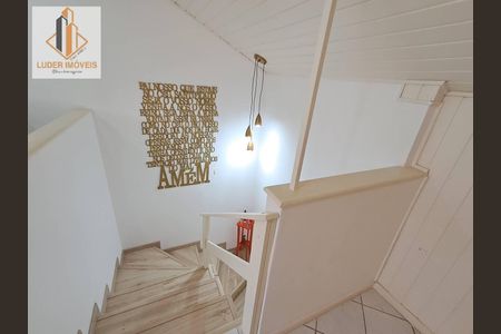 3_photo/94dce71f79.a15f321e408d66f6-ATLAS-0f087bf1-effc-4ad9-80df-27bebbf9b6dd.jpg de casa à venda com 3 quartos, 135m² em Barreirinha, Curitiba