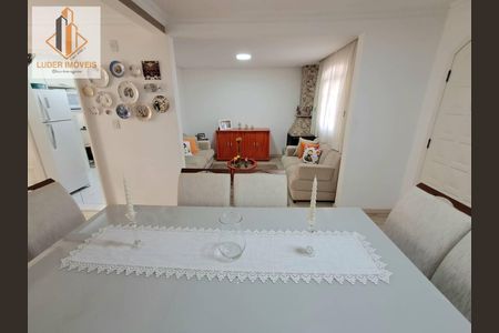 24_photo/94dce71f79.a15f321e408d66f6-ATLAS-59c12074-4718-4da0-a0aa-56fda5e77d91.jpg de casa à venda com 3 quartos, 135m² em Barreirinha, Curitiba