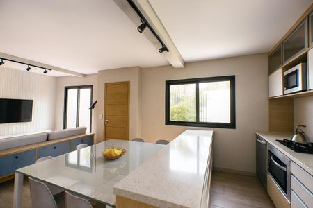 8_photo/94dce71f85.50dcffd0bfa00027-ATLAS-9ea10a8a-5f6d-4b99-b83f-2b7970564960.jpg de casa à venda com 3 quartos, 136m² em Barreirinha, Curitiba