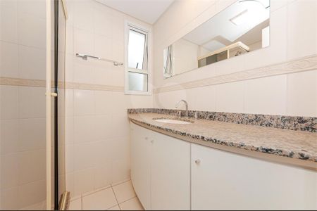 12_photo/94dce71fcf.e5c1dbf3952ec410-ATLAS-34ebf323-4d90-4e36-b48f-4556849ef576.jpg de apartamento à venda com 2 quartos, 73m² em Barreirinha, Curitiba