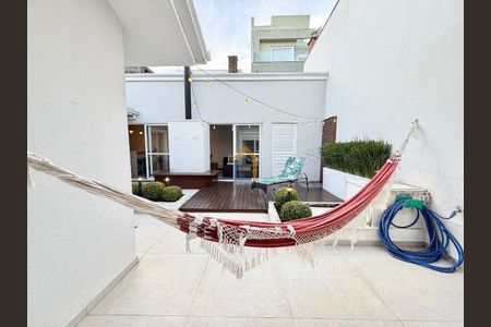 34_photo/94dce722dd.9925103b8270e156-ATLAS-29c2a374-4f53-41dc-aa97-e804e18e916e.jpg de casa para alugar com 4 quartos, 273m² em Cachoeira, Curitiba